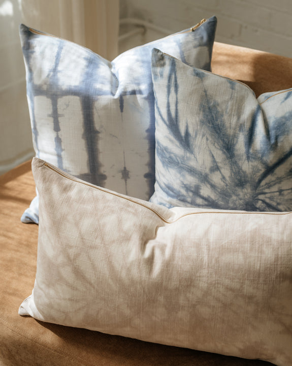 Tie Dye Lumbar Pillow 01