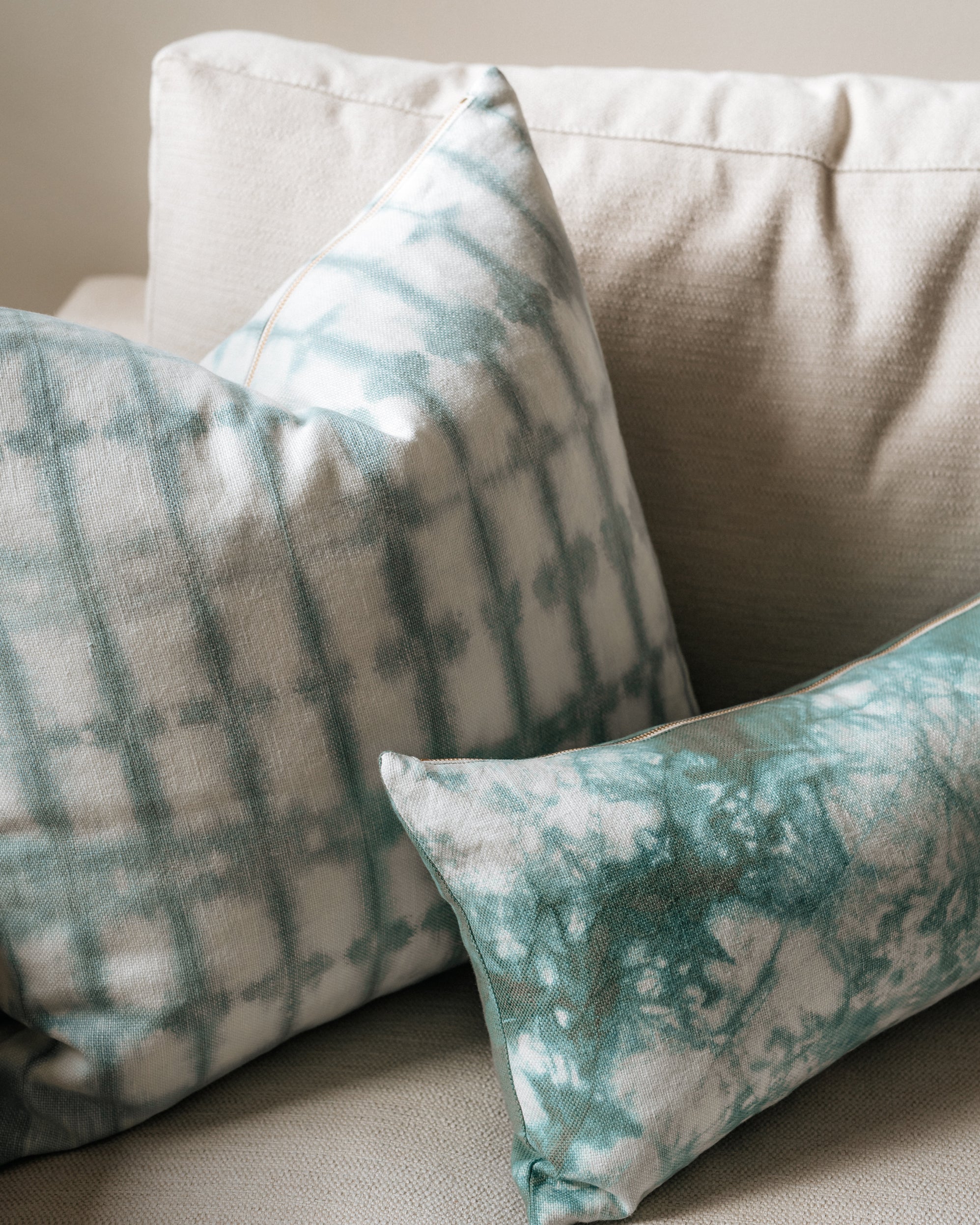 Tie Dye Lumbar Pillow 02 Pepper B.